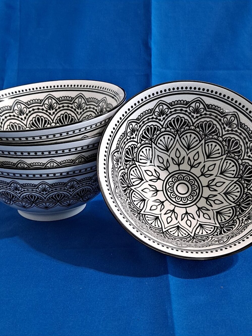 Set 4 Royal Norfolk MEDITERRANEAN 6" Soup BOWLS Cereal Black White Mandala